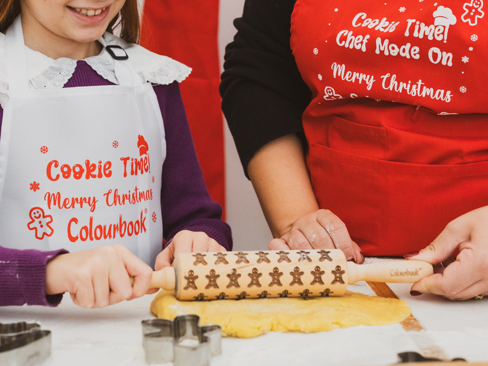 Mani in pasta per un Natale di dolcezza